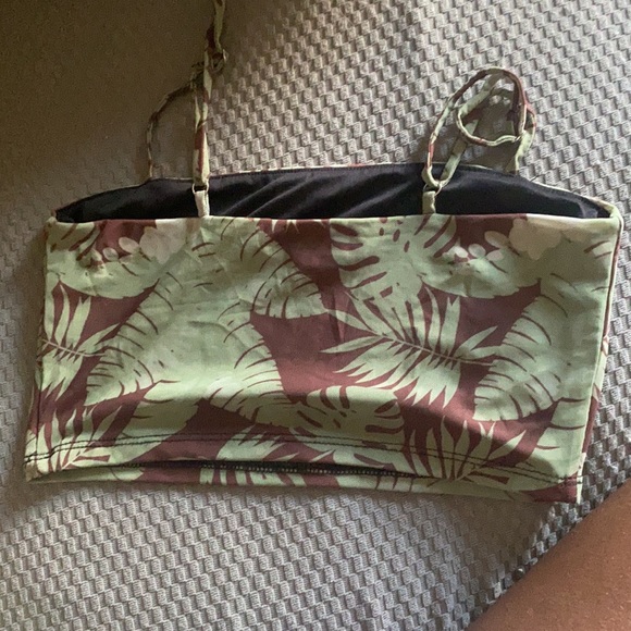 crop top shirt - Picture 3 of 4